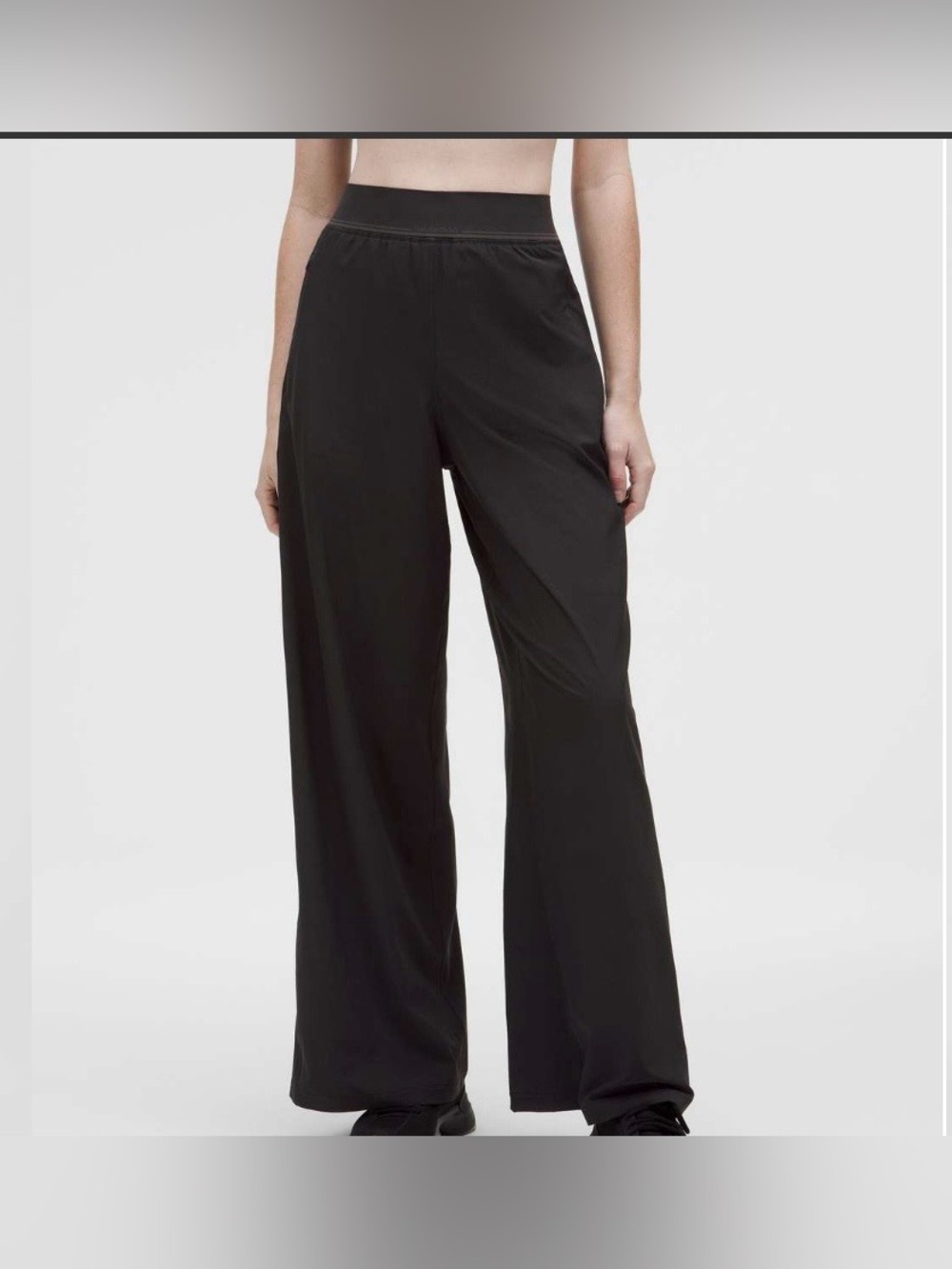 Lululemon Swift High-Rise Wide-Leg
Pant Logo Waistband, Black, Like New, XS